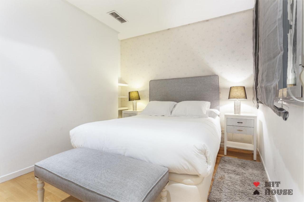 Mit House Puerta Del Sol III En Madrid Apartman Kültér fotó
